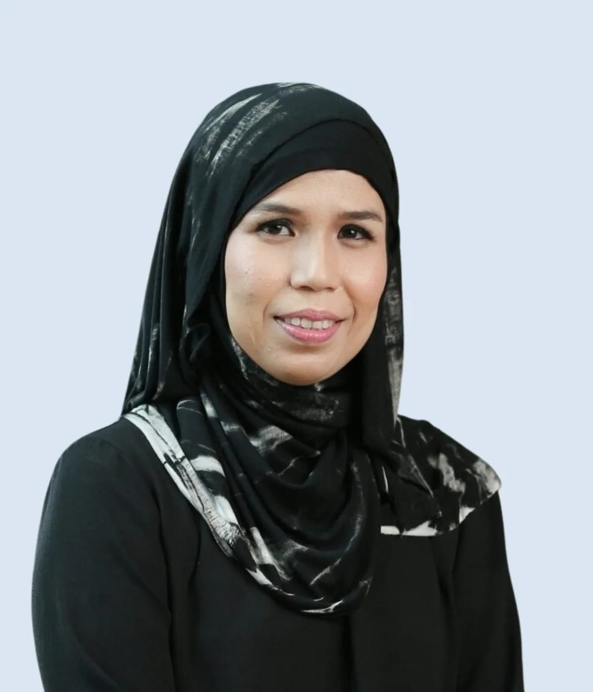Nira Nazarudin